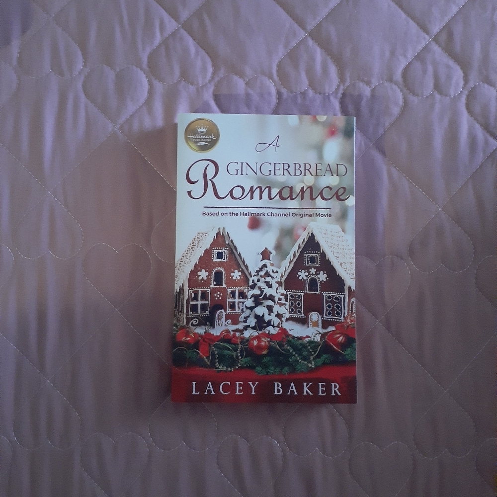 📚🎨 3/$15 🎉S-HP🎉 *NEW* A Gingerbread Romance Book